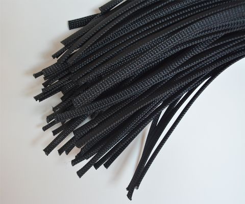 Résistant à la flamme à manches tressées expandables en PET