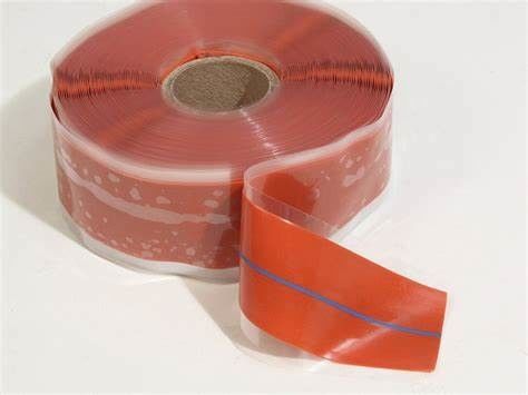 Tape électrique auto-adhésive en silicone Tolérance à l'eau allongement 300%