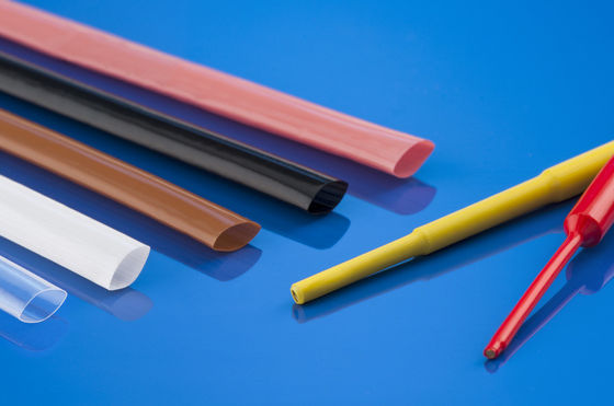 Tubes en polyolefine à double paroi adhésif revêtu de revêtement thermique rétrécissant avec rapport de rétrécissement 4: 1