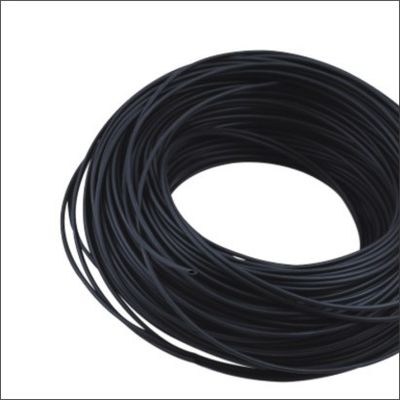 Tubes de polyolefine flexibles et ignifuges non rétrécissantes irradiées