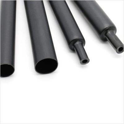 Tubes adhésifs à paroi à liaison transversale à polyolefine à rétrécissement thermique